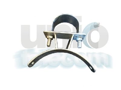 Csőfelerősítő faoszlopra